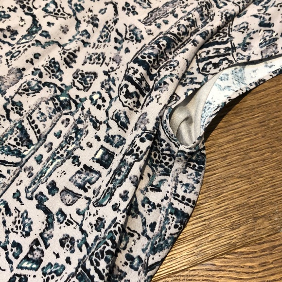 Aritzia Blouse - Picture 3 of 5